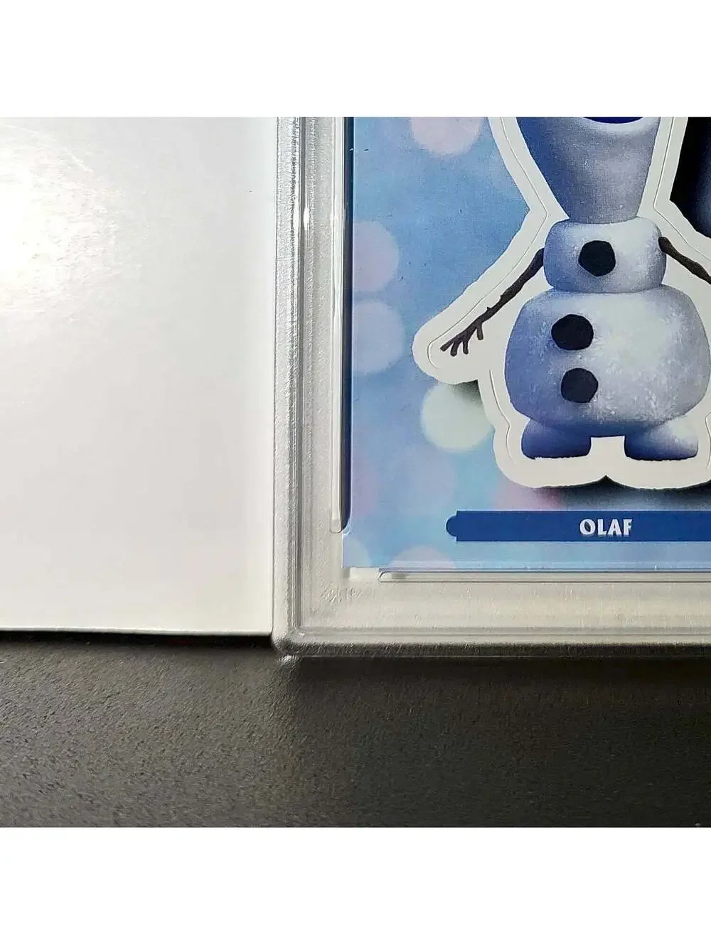 Olaf 2025 Topps Disney #ES-20 Enchanted Sticker Card Frozen PSA 9